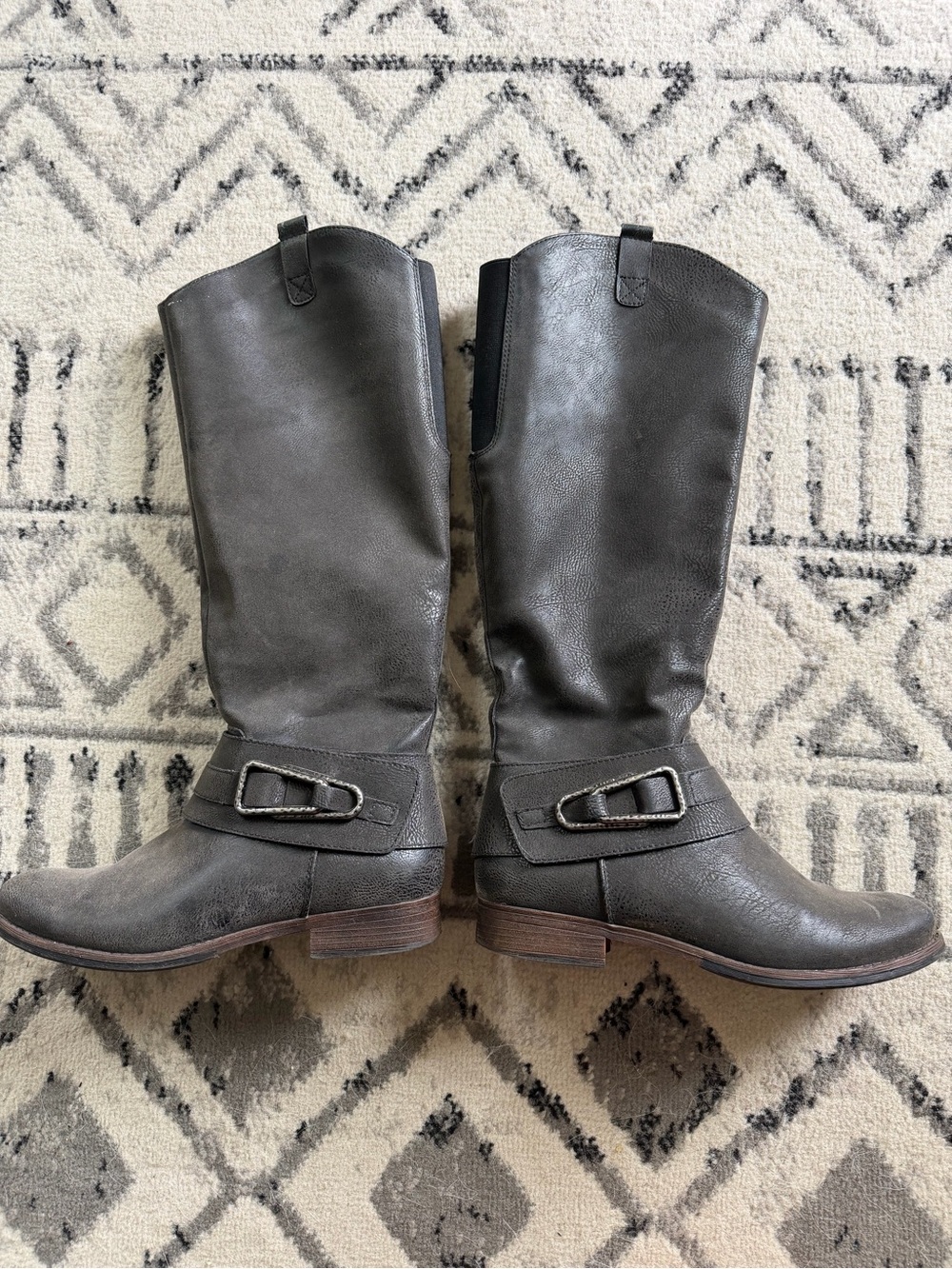 Crown Vintage Boots